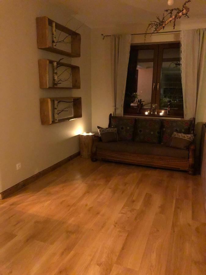 Nibylandia Dom Pod Lasem Nowa Wies Grodziska Екстериор снимка