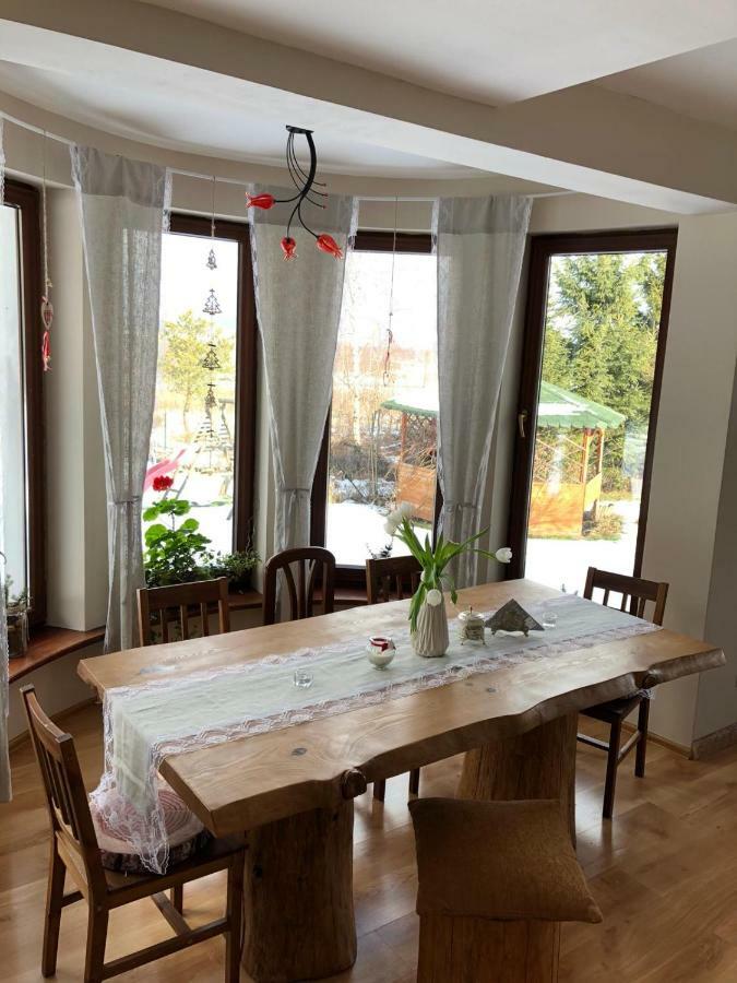 Nibylandia Dom Pod Lasem Nowa Wies Grodziska Екстериор снимка